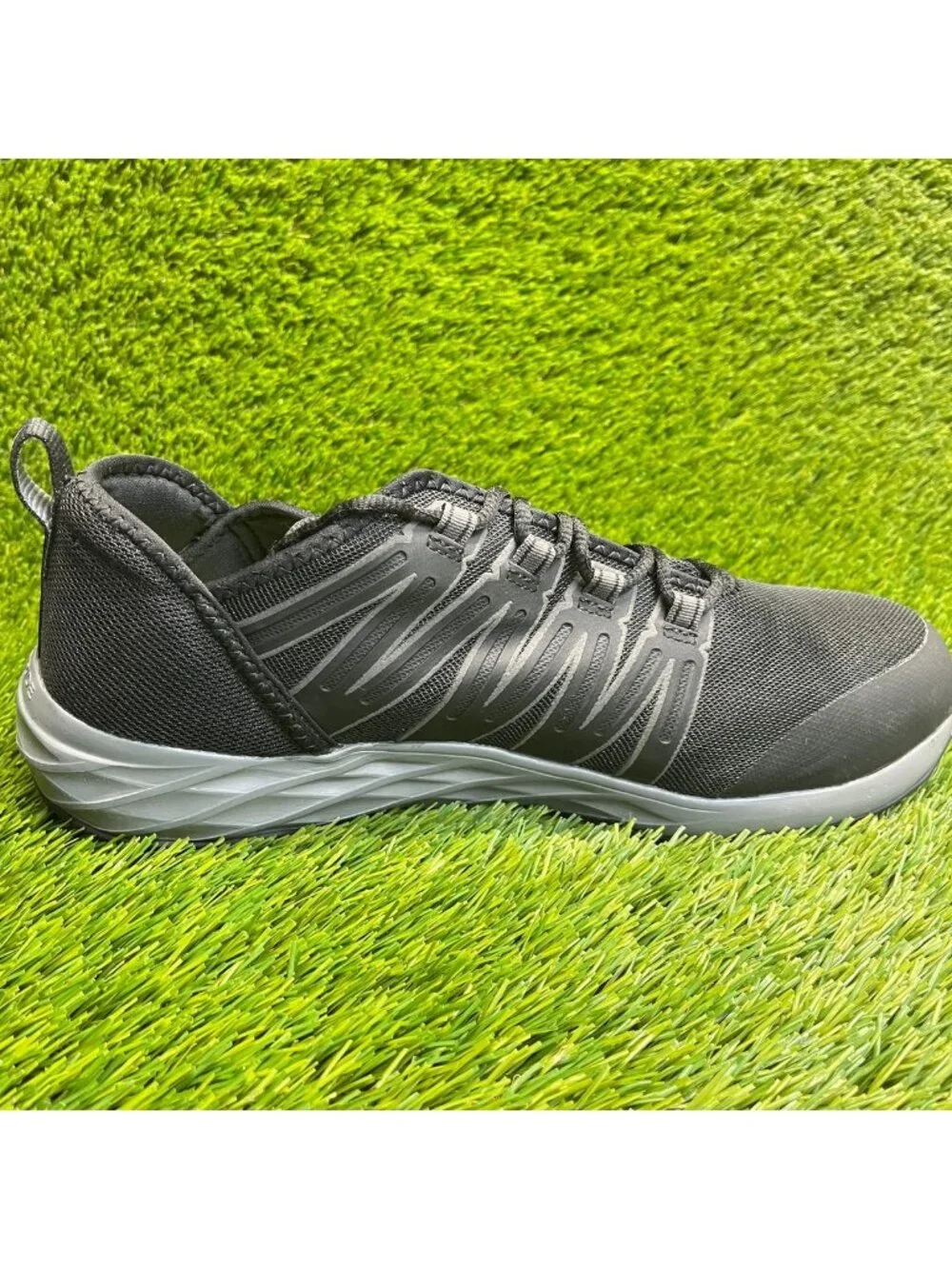 Reebok Astroride Mens Size 10.5 4E Black Steel Toe Safety Work Shoes Sneakers